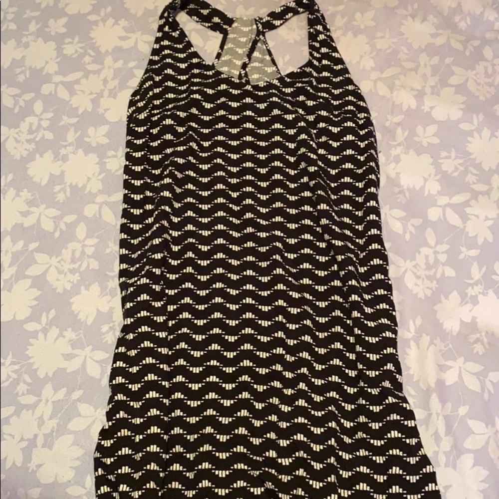 Women’s dress